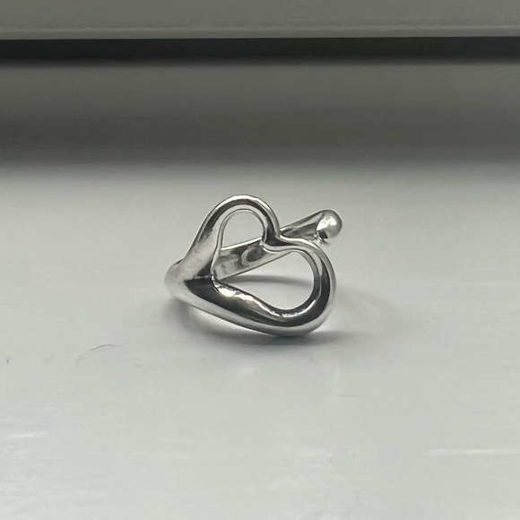 Tiffany Elsa Peretti Open Heart Ring Size 5 - Picture 1 of 3